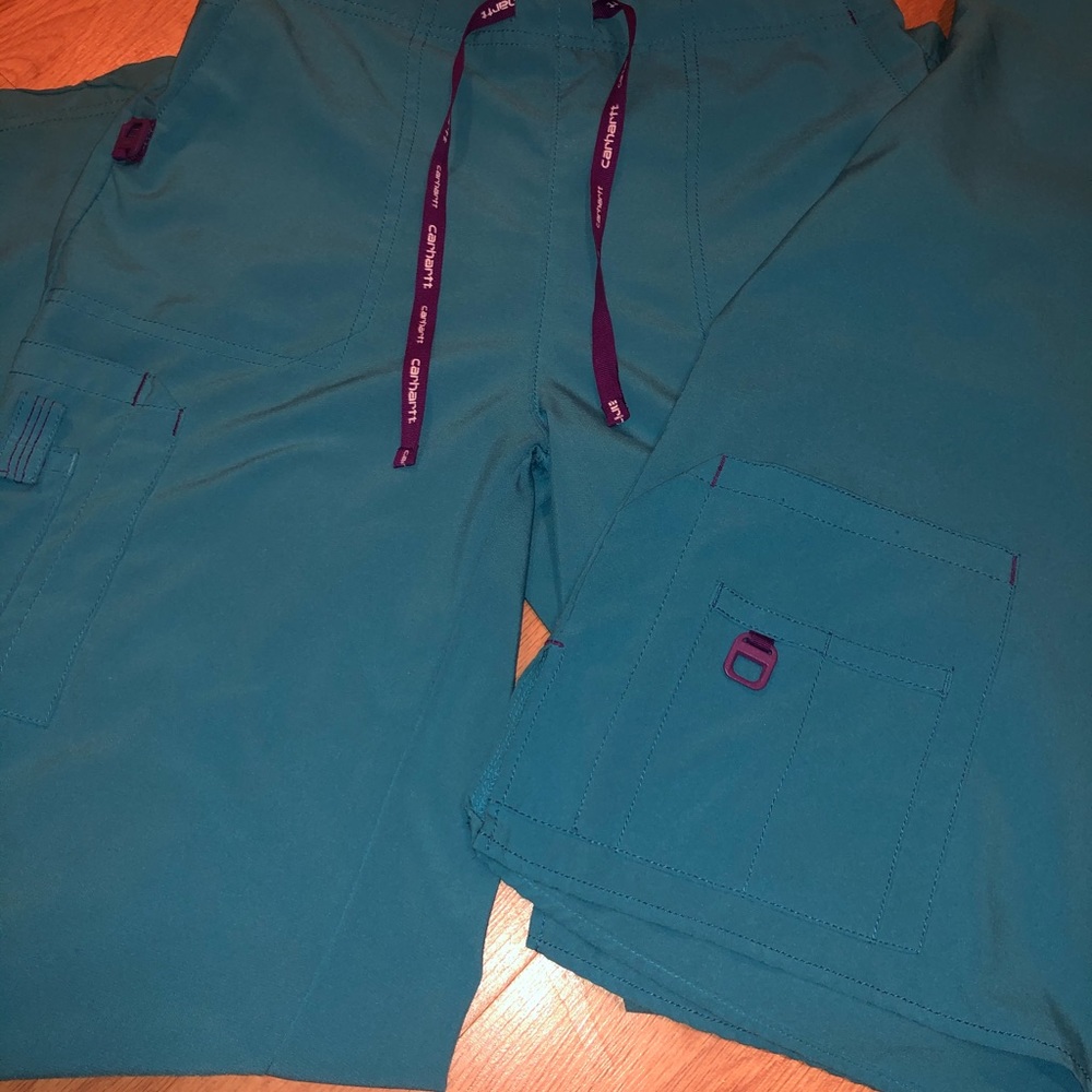 Carhartt scrub set